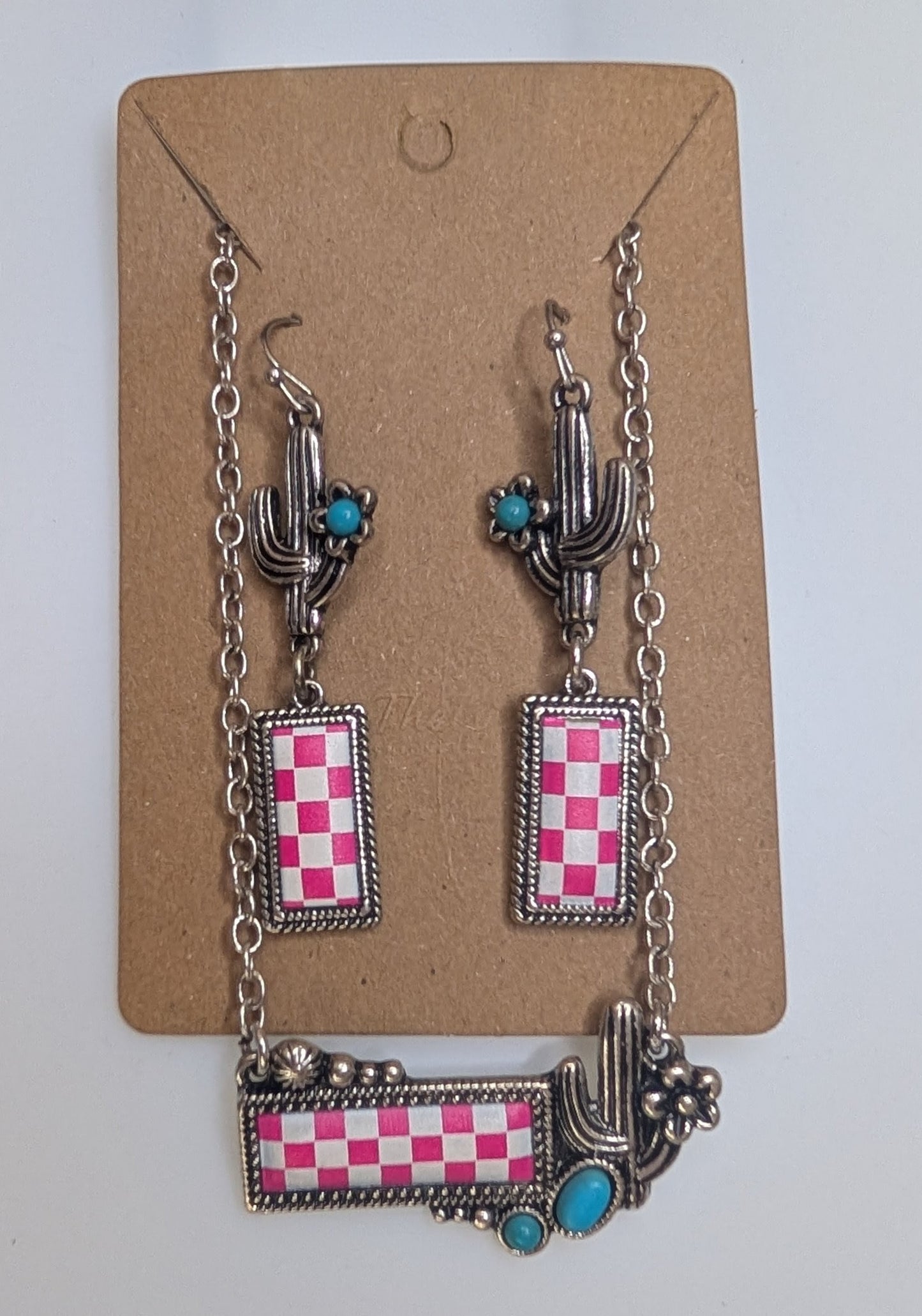 Desert disco necklace and earring set (pink)